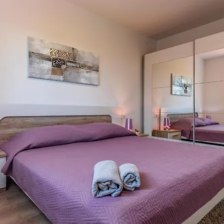Daire 3 Bedroom Amazing In *
